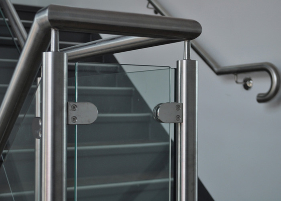 중국 사용자 정의 디자인 유리 계단 난간, 미학 스테인레스 스틸 유리 난간 협력 업체